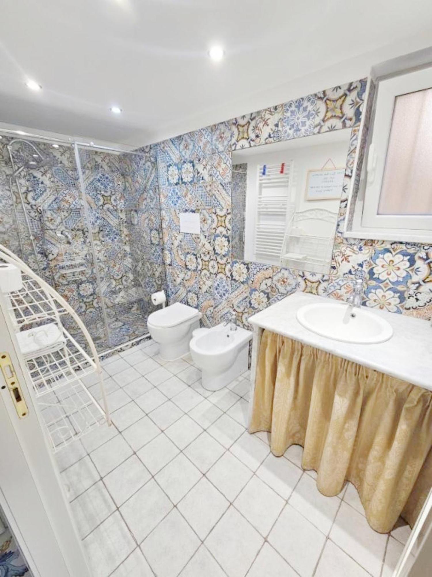 Suite And Relax Tina A 2 Passi Dal Centro E Al Foro Italico Παλέρμο Εξωτερικό φωτογραφία